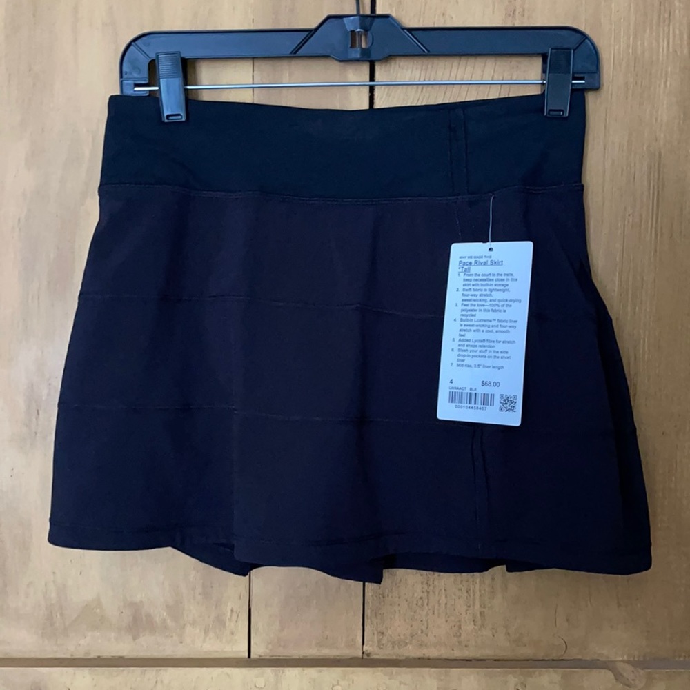 Lululemon size 4 tall Pace Rival Skirt.